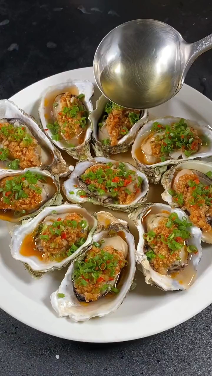 蒜蓉蒸生蚝做法,酒店的菜也不过如此