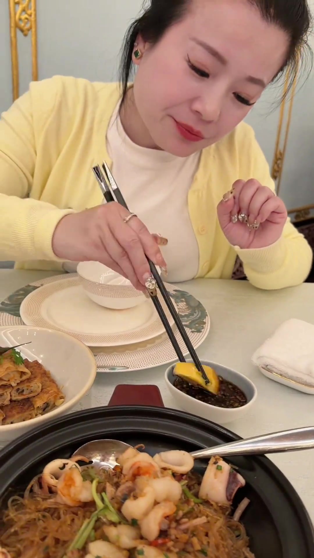上海和平饭店打卡,菜品美味,价格亲民!