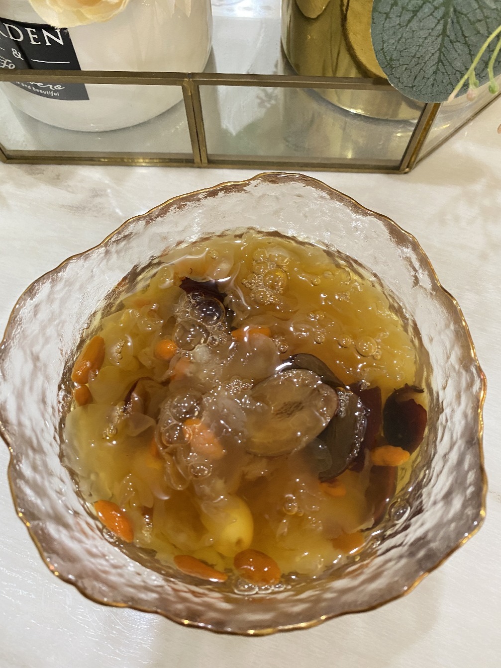 适合产后喝的红枣银耳汤
