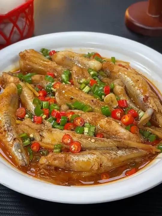 红娘子鱼这样做真的又鲜又嫩又入味特别下饭红娘子鱼餐饮食材美食H