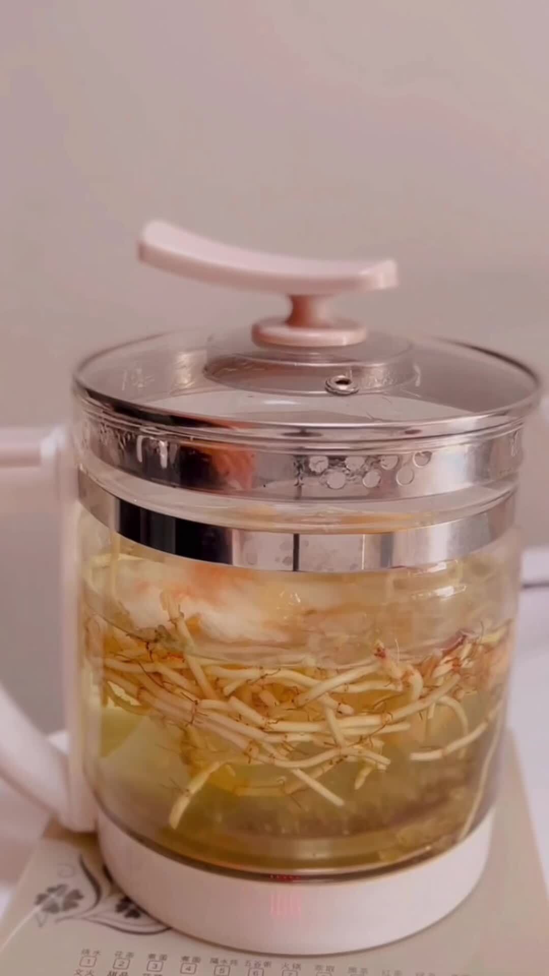 鱼腥草雪梨汤,润肺止咳,清热化痰喉咙痛喝