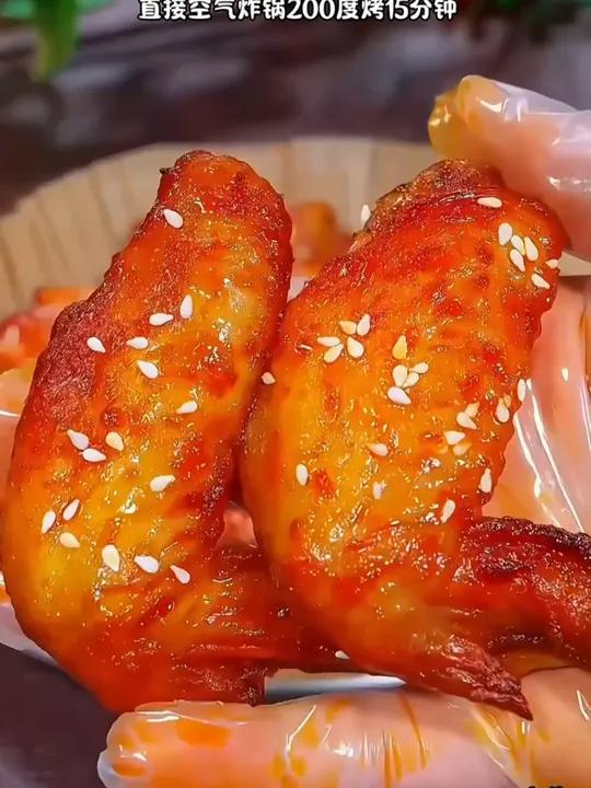 圣农这汁汁烤翅也太嫩太香了,难怪孩子都特别爱吃,你们赶紧去囤 妈呀太香了 烤鸡翅空气炸锅美