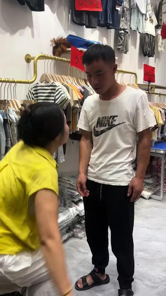 秋天的第一杯奶茶