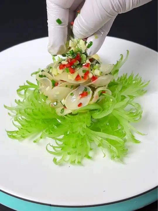 摆盘技巧 厨艺教程 制作过程 冷菜 凉菜摆盘装饰技巧