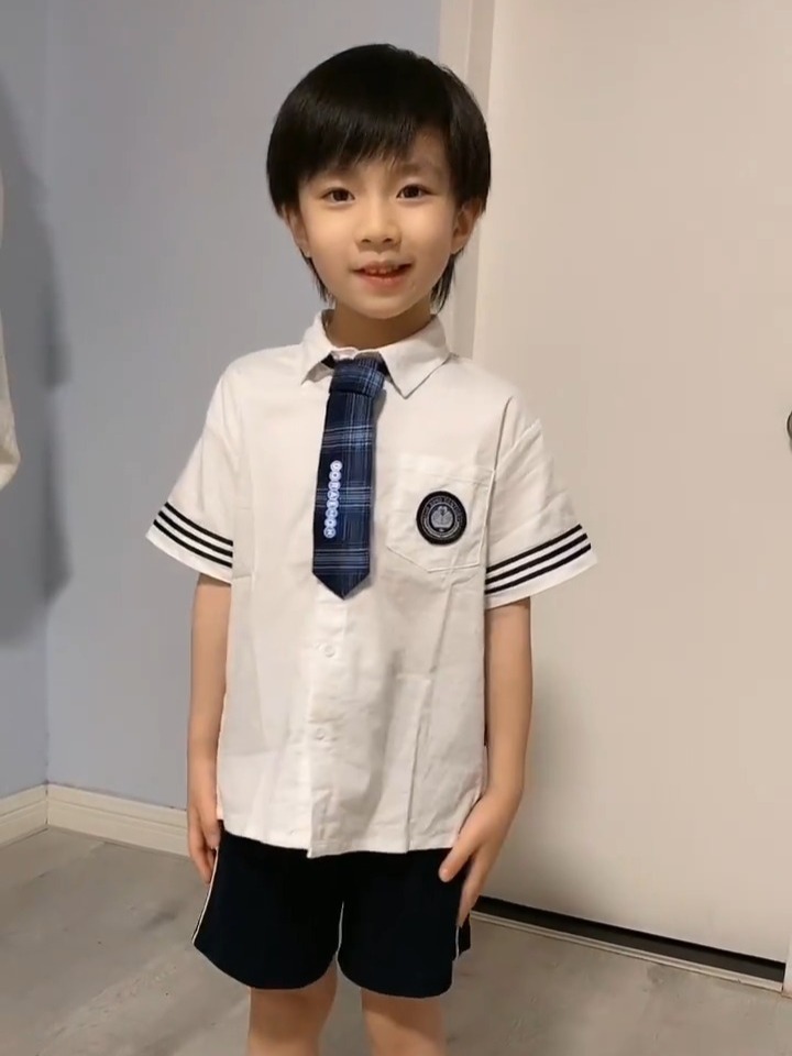 小朋友六岁时的自我介绍有多可爱?