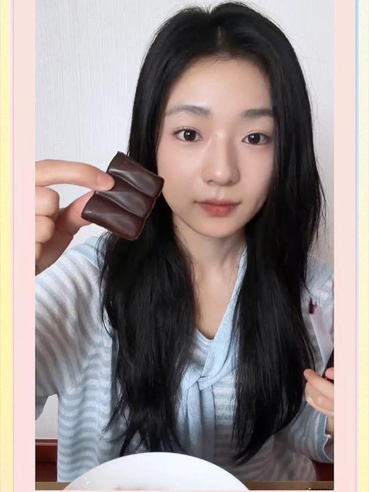 分享5分钟治愈系早餐，解锁德芙黑巧“好搭子”