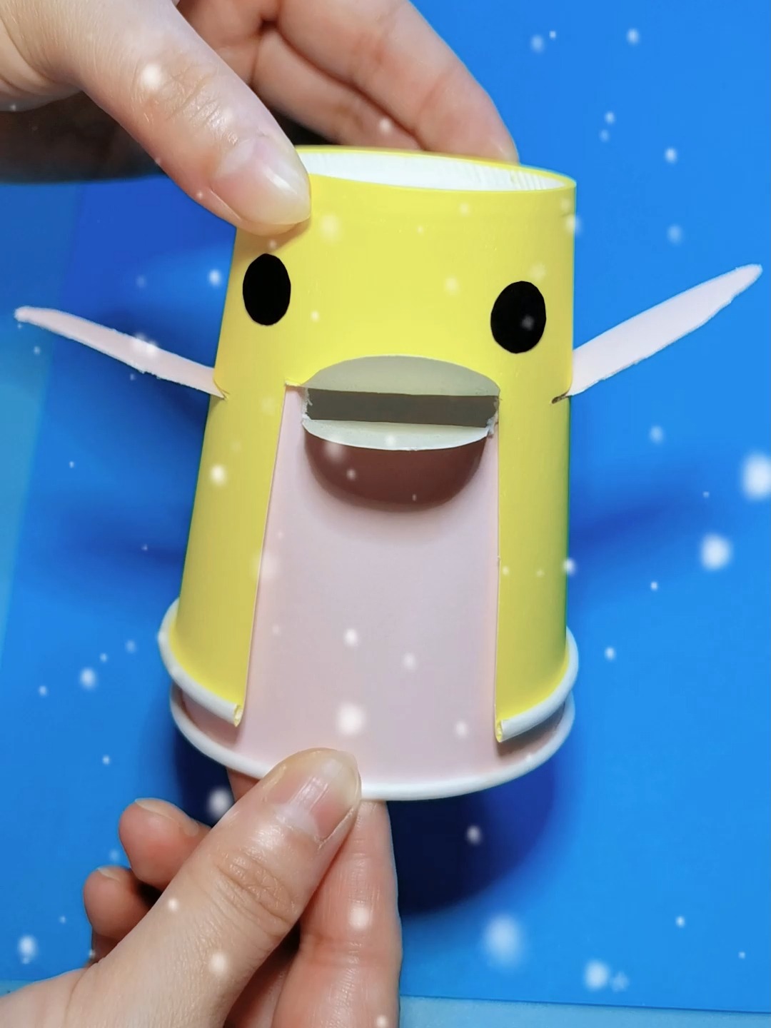 用一次性纸杯做一只活泼可爱的小企鹅!