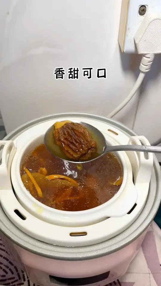 秋季适合孩子喝的汤,羊肚菌虫草花汤 清润可口又好喝,孩子不爱吃饭的,记得多喝汤哦!为你煲汤