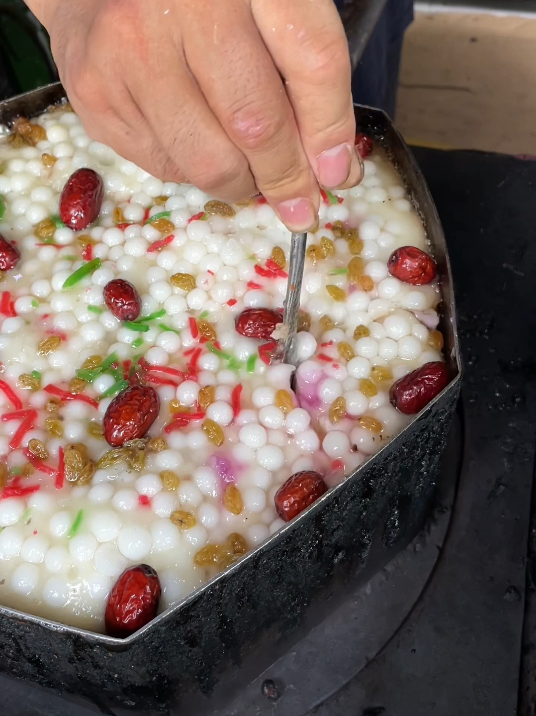 南京必打卡5r最经典的老牌梅花糕!