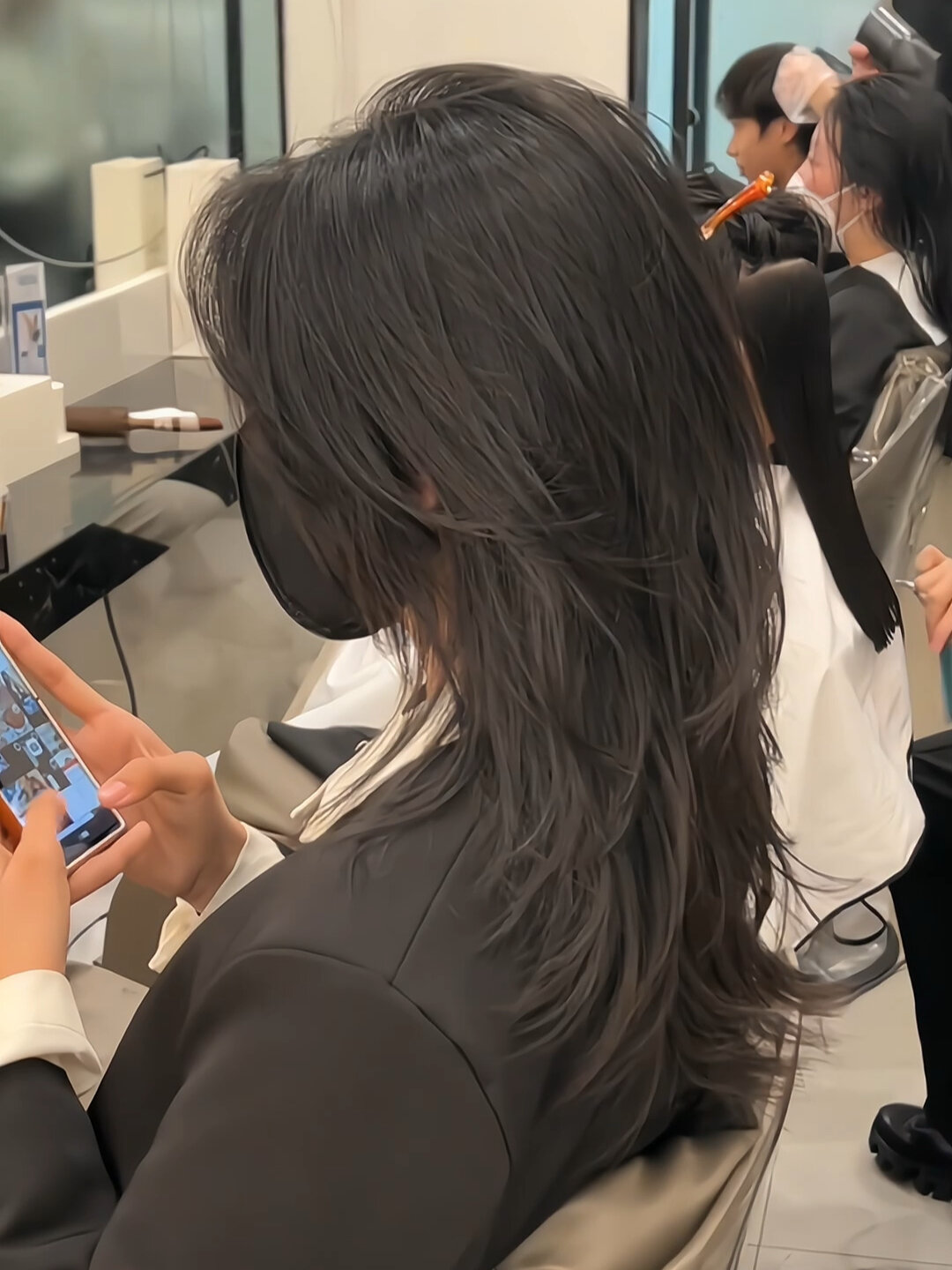 长发女生一定要尝试一次的长款鲻鱼头