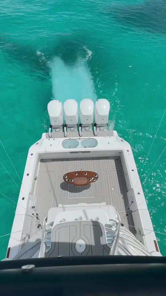 一起去钓鱼啊 游艇 超级游艇 钓鱼艇