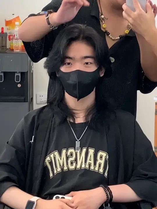 长发男生的发型推荐长款狼尾鲻鱼头