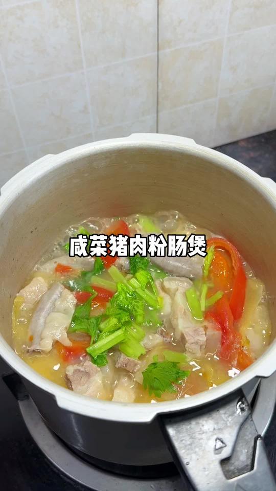 咸菜猪肉粉肠煲!只有潮汕人才懂有多好吃粉肠煲咸菜潮汕美食谁懂这一口的好吃程度