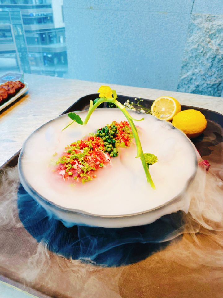 火锅菜品摆盘