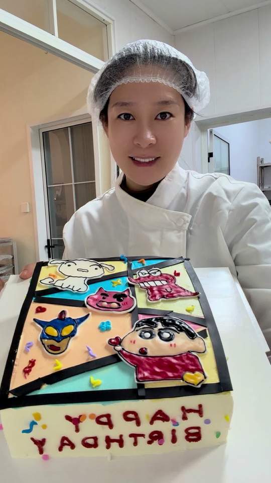 手绘蛋糕图案可爱，超考验耐心