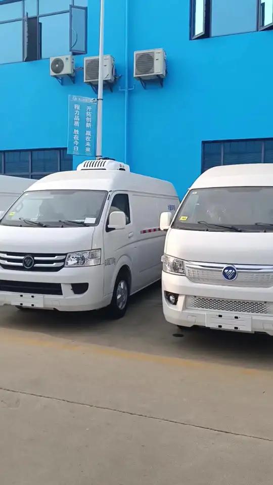 乘用车的外观,驾乘舒适,市区冷链配送首选车型。冷藏面包车可自由进出市区,不限行。面包式冷藏