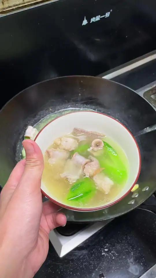 欢迎来到美丽的大广西!让我们一起看看广西老表都在吃些什么家常菜