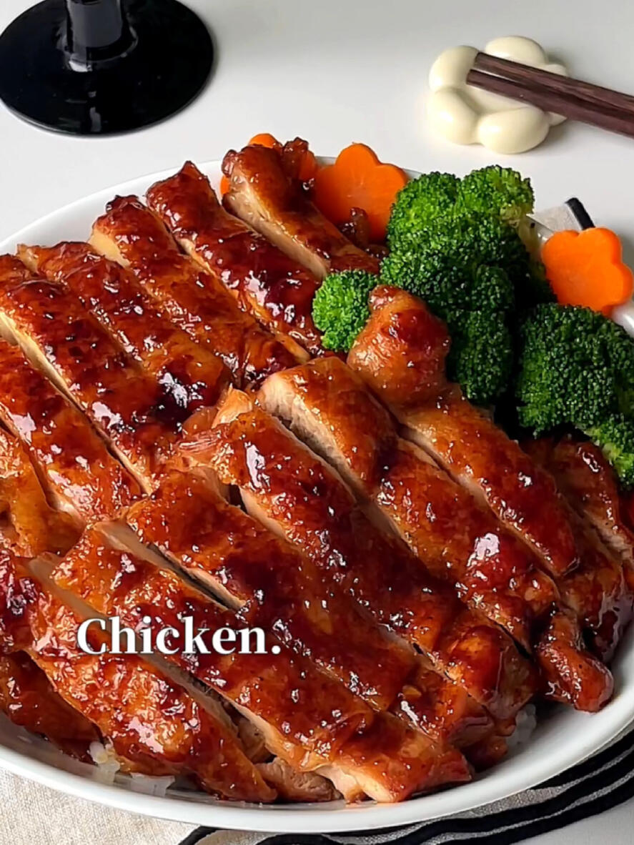 照烧鸡腿肉拌饭真的巨香 好吃到舔盘