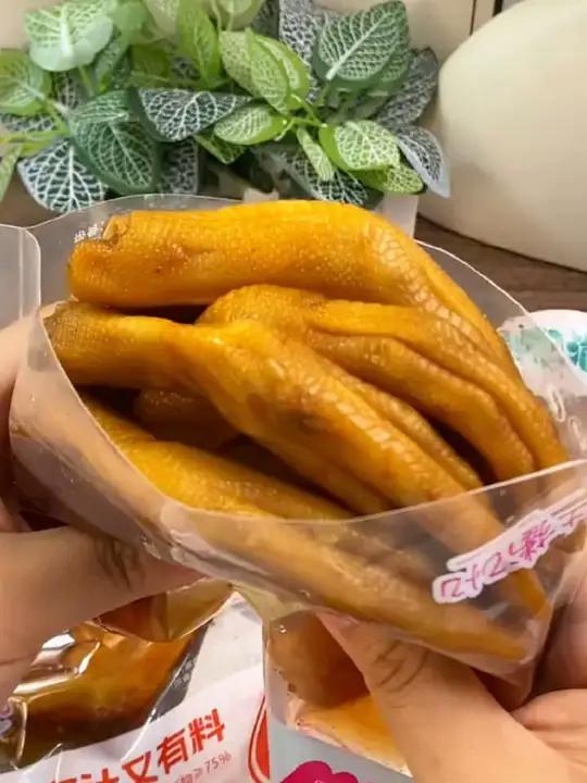 零食推荐 泡鸭爪