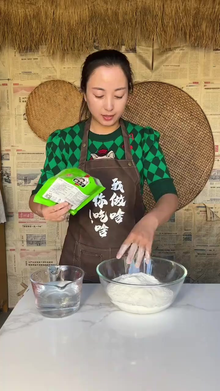 老北京炸酱面开搂啦,超级好吃