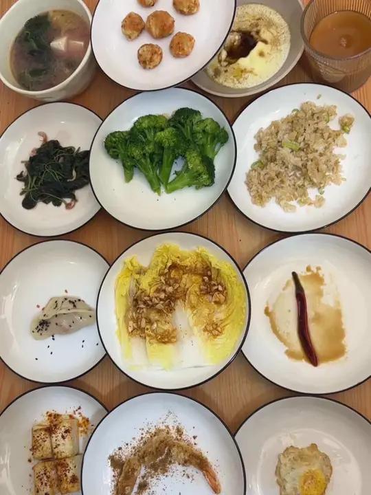 如何用一只虾做13个菜?花九毛钱做了海鲜大餐!