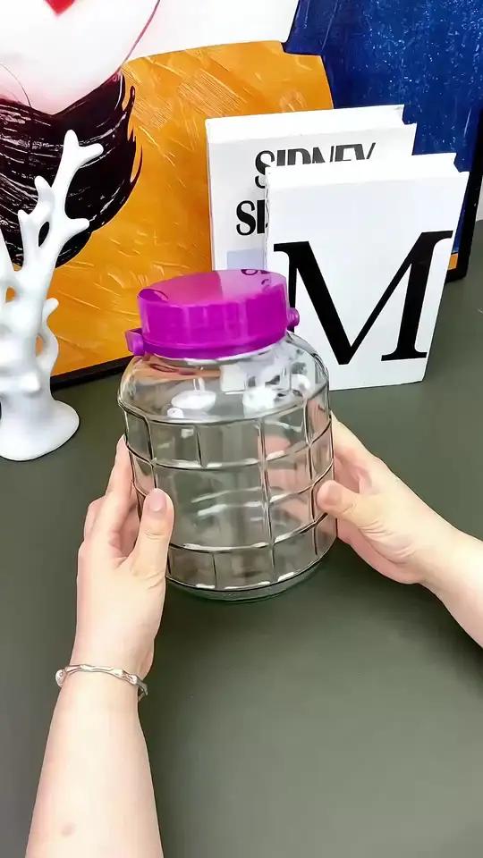 多功能泡酒泡菜瓶,加厚无铅玻璃双层密封盖,密封性更好,泡酒泡菜装五谷杂粮,用它都很好用