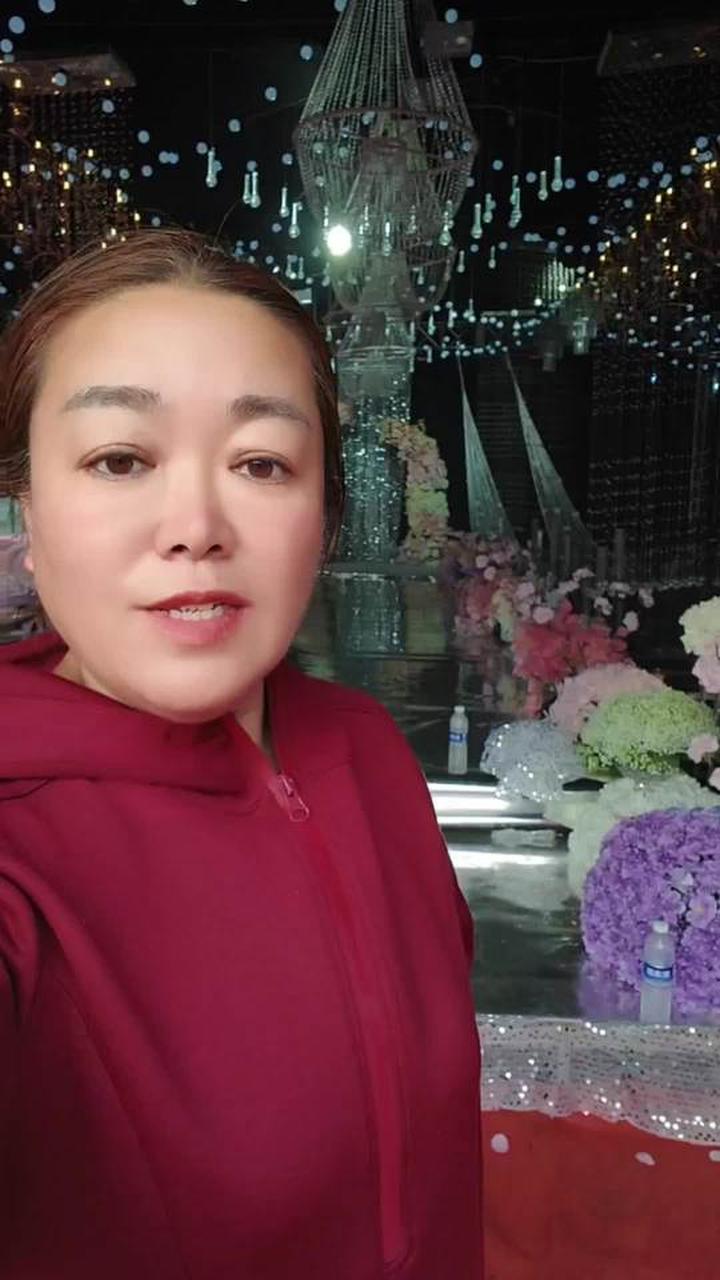 篷房婚礼效果超棒，堪称农村婚礼天花板！