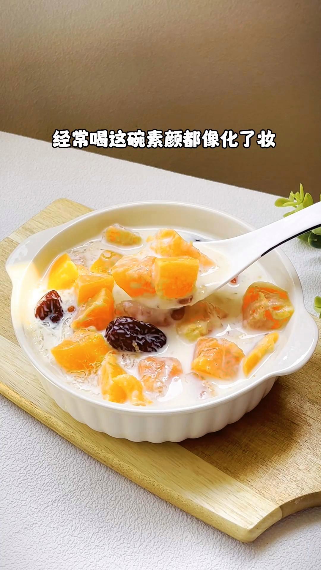 想要好气色,一碗美味养颜的木瓜燕窝甜品少不了  正典燕窝 正典高端燕窝