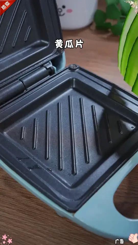 孩子上学时间紧,就喜欢给他们做这种简单又营养的早餐,肉蛋菜主食全都有,小朋友真的很爱吃宝宝