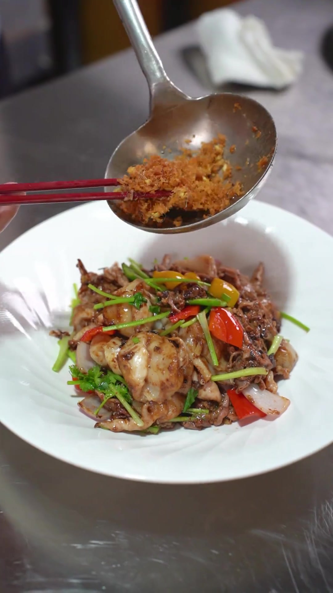 粤菜小炒：鱼肠炒鱼泡，甘香爽口