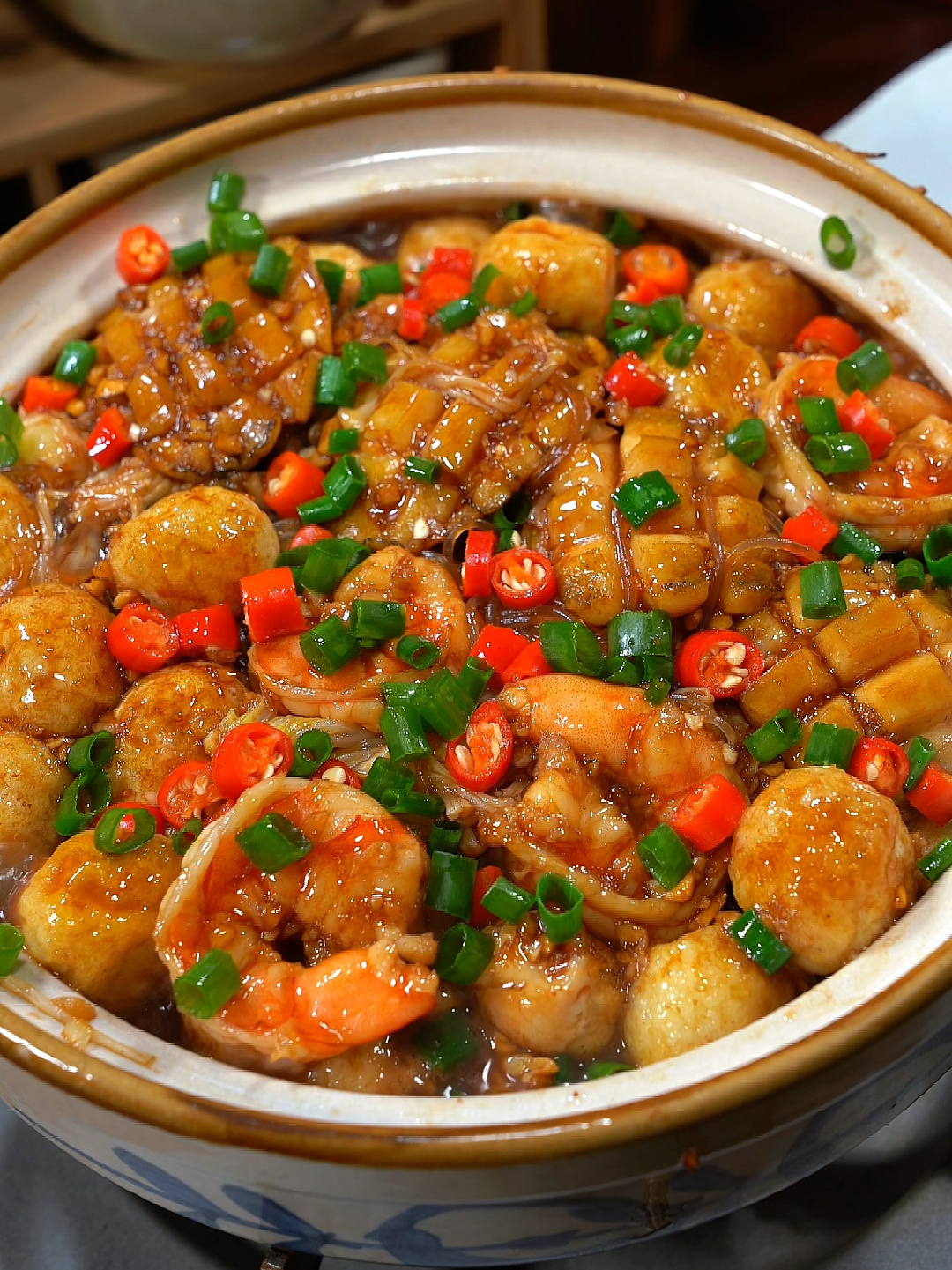 火爆餐厅的鲍鱼虾仁粉丝煲,特简单,鲜香美味