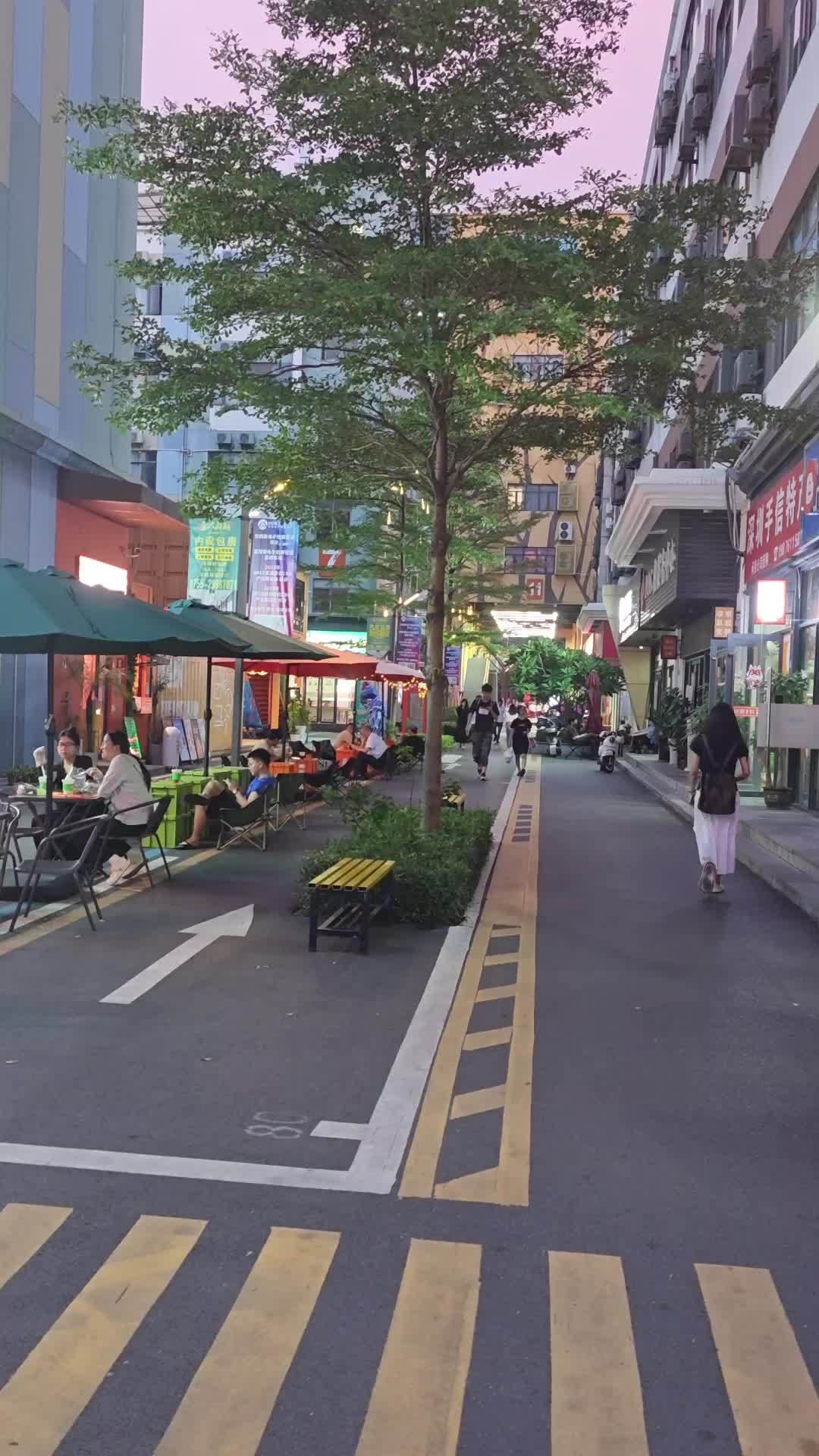 这店环境太好了 深圳蛋糕定制 福永蛋糕店