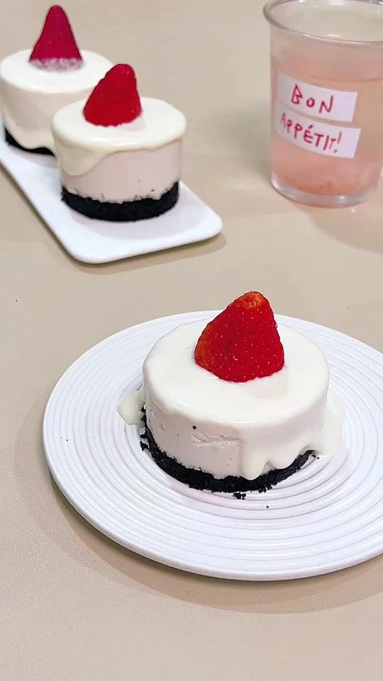 免烤箱草莓慕斯轻松搞定高颜值甜品～