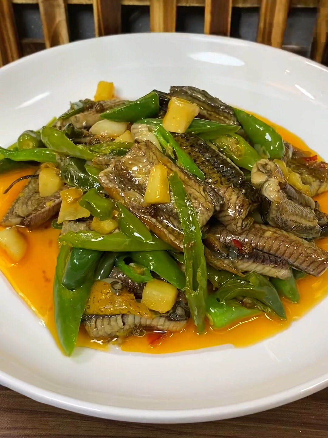 简简单单又一餐-自贡火爆系列之火爆鳝鱼