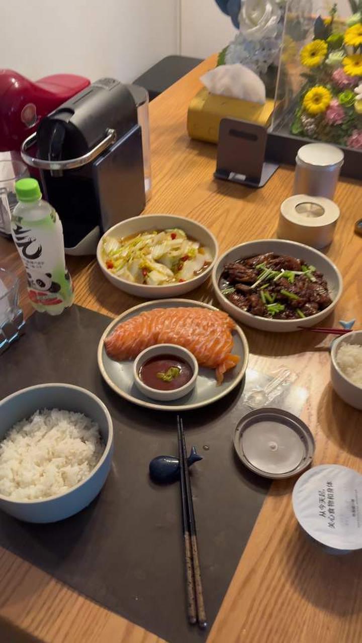 三文鱼跟酸奶才是绝配！既有肥肉的口感，又没肥肉的油腻