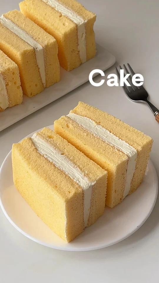 这是我小时候最渴望拥有的奶油三明治蛋糕