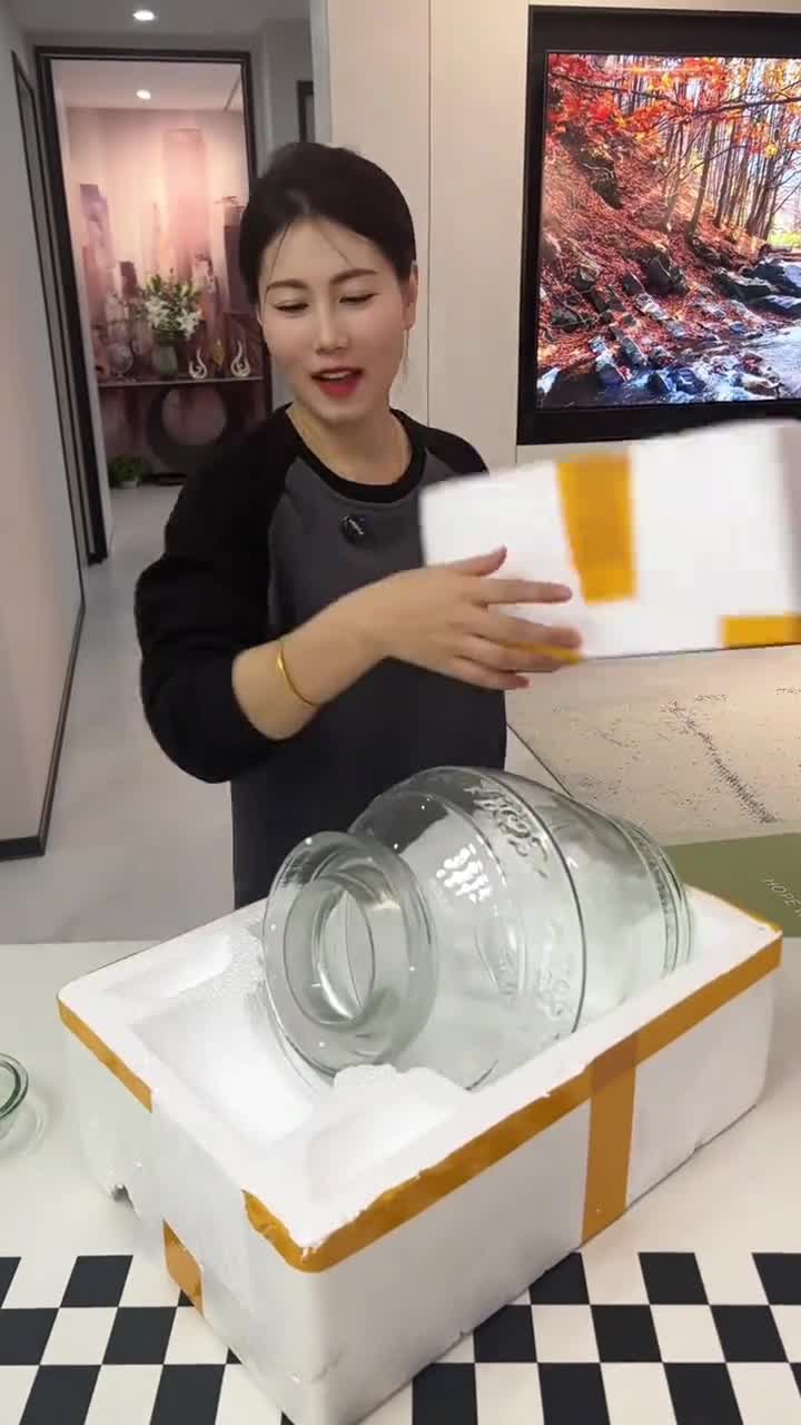 T川渝泡菜坛子家用玻璃密封罐腌制咸菜罐辣椒酱罐子大号酸菜坛带盖