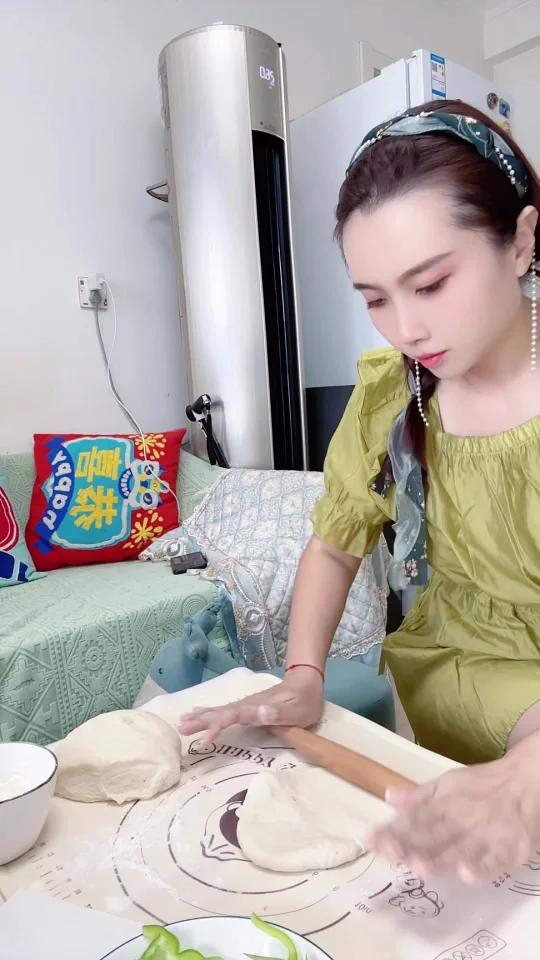 香迷糊了!亲子美食|亲自动手DIY披萨!