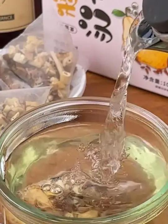 「轻颜官」免煮小吊梨汤老北京小甜汤银耳雪梨百合汤冲饮茶包 好物推荐 仙女都在喝什么 好喝不