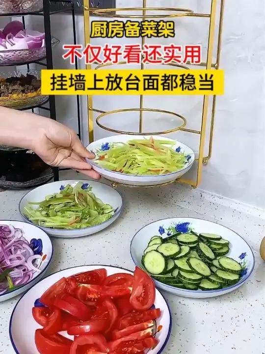 -厨房里加个小架子，做饭做菜就不用把台面弄乱弄脏，不仅好看还实用