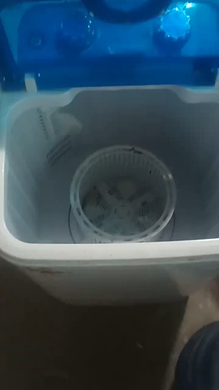 小鸭迷你洗衣机小型洗脱一体单桶半全自动家