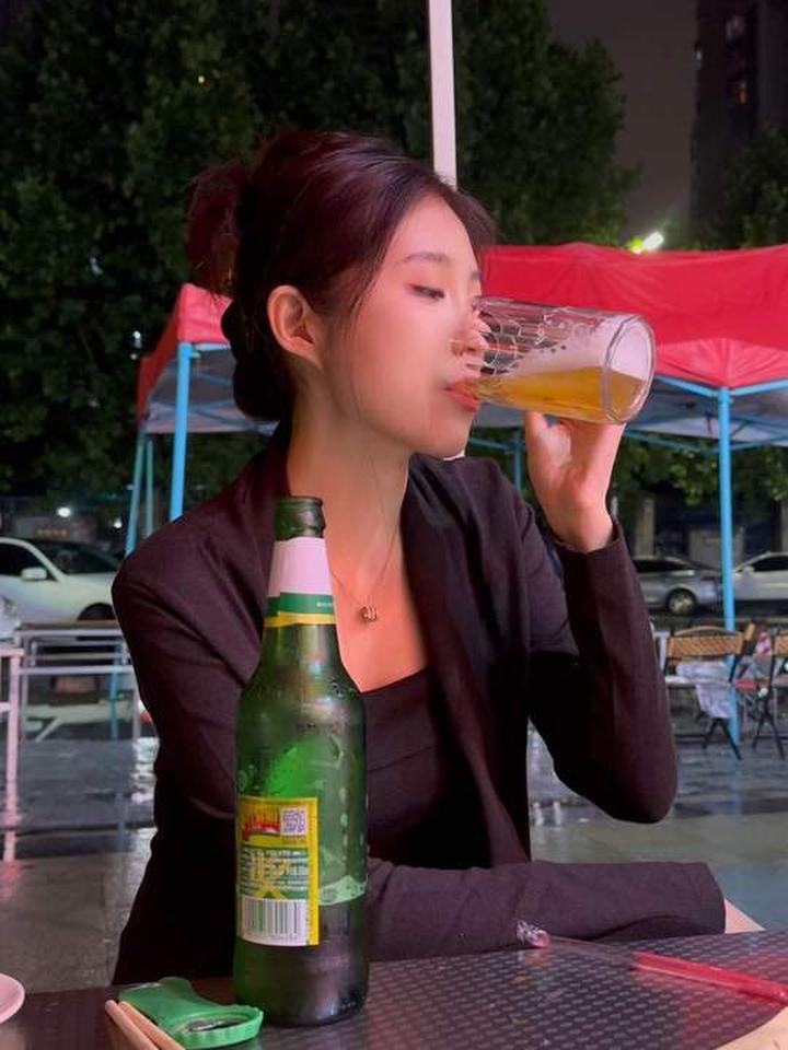 曾以为所爱隔山海难平,后来才知难平是人心