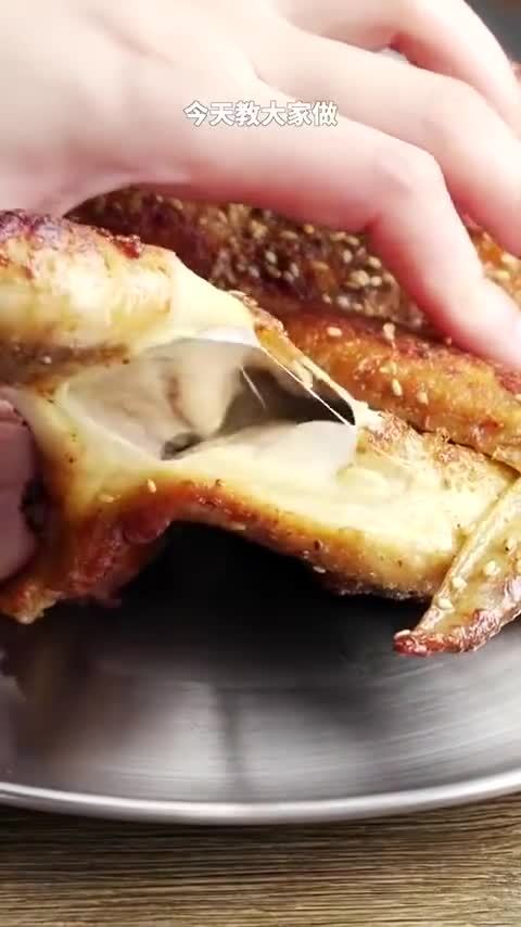跟着寿寿学做美食 一个平底锅,十几分钟就能做出好吃的脆皮鸡哦