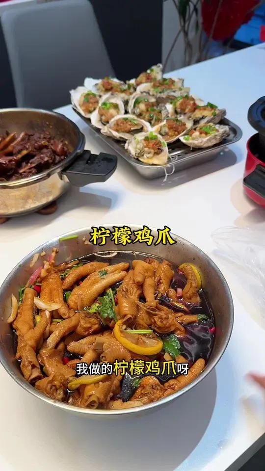 按照我这个比例做出来的柠檬鸡爪,比外面买的还好吃,学会了可以直接出摊