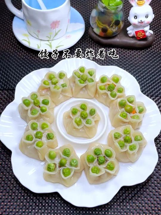 花朵饺子满满春天的味道,有喜欢吃的吗