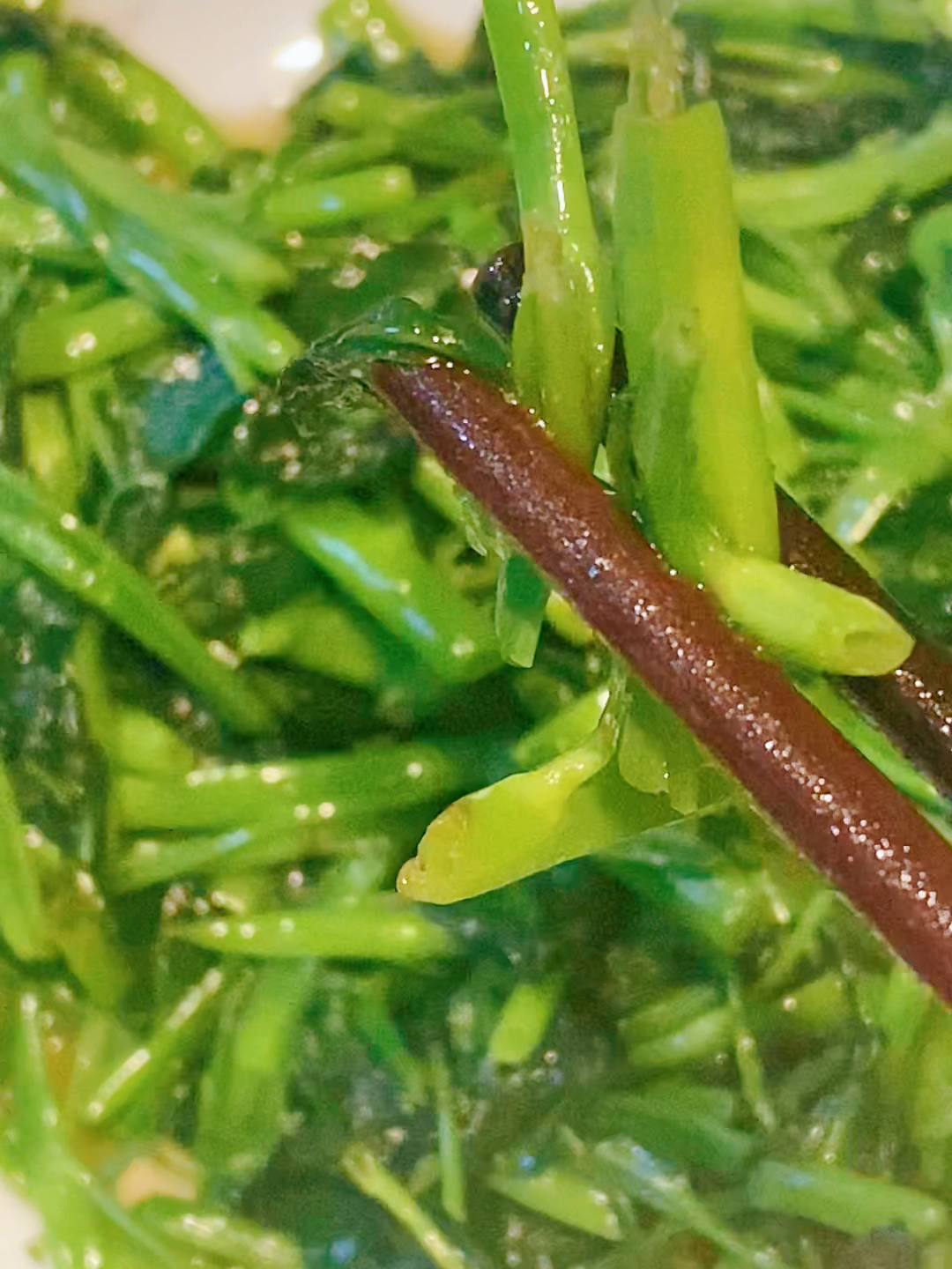 清炒空心菜|空心菜的叶子你吃吗?