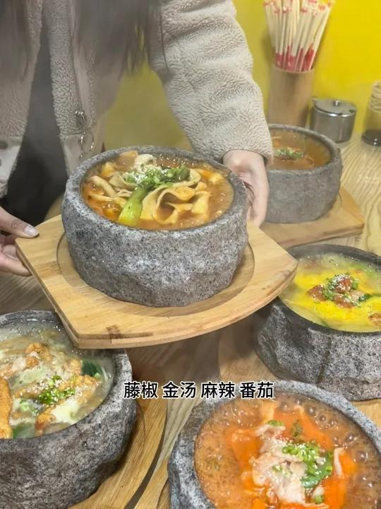 谁能拒绝人均十几咕嘟咕嘟的泡泡鸡!