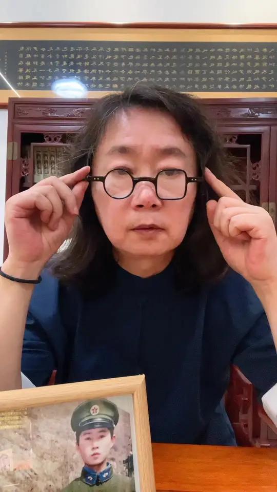 年轻时候的照片,变化大不大