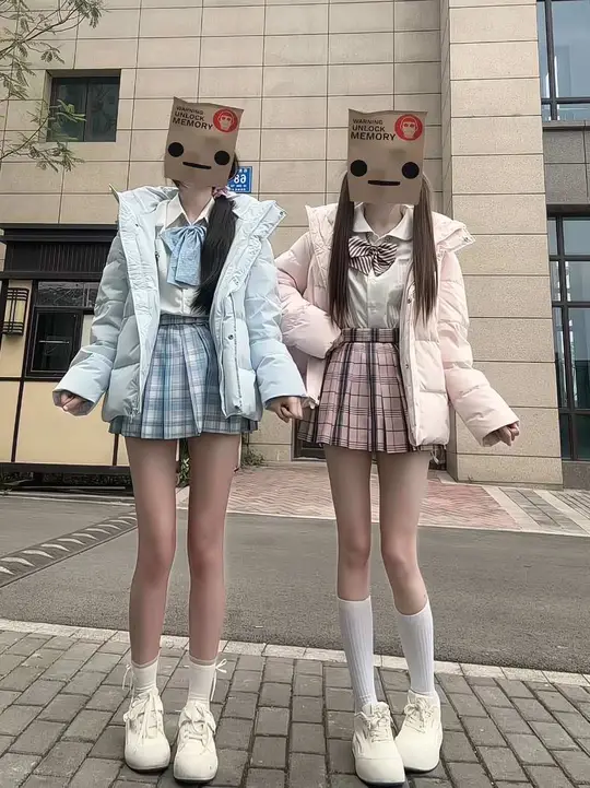 冷空气呼啸，5G +腾养生朋友圈文案生于学解味耶搴撸迨池，燥垲豪×刹那入冬改为“大波冷空气