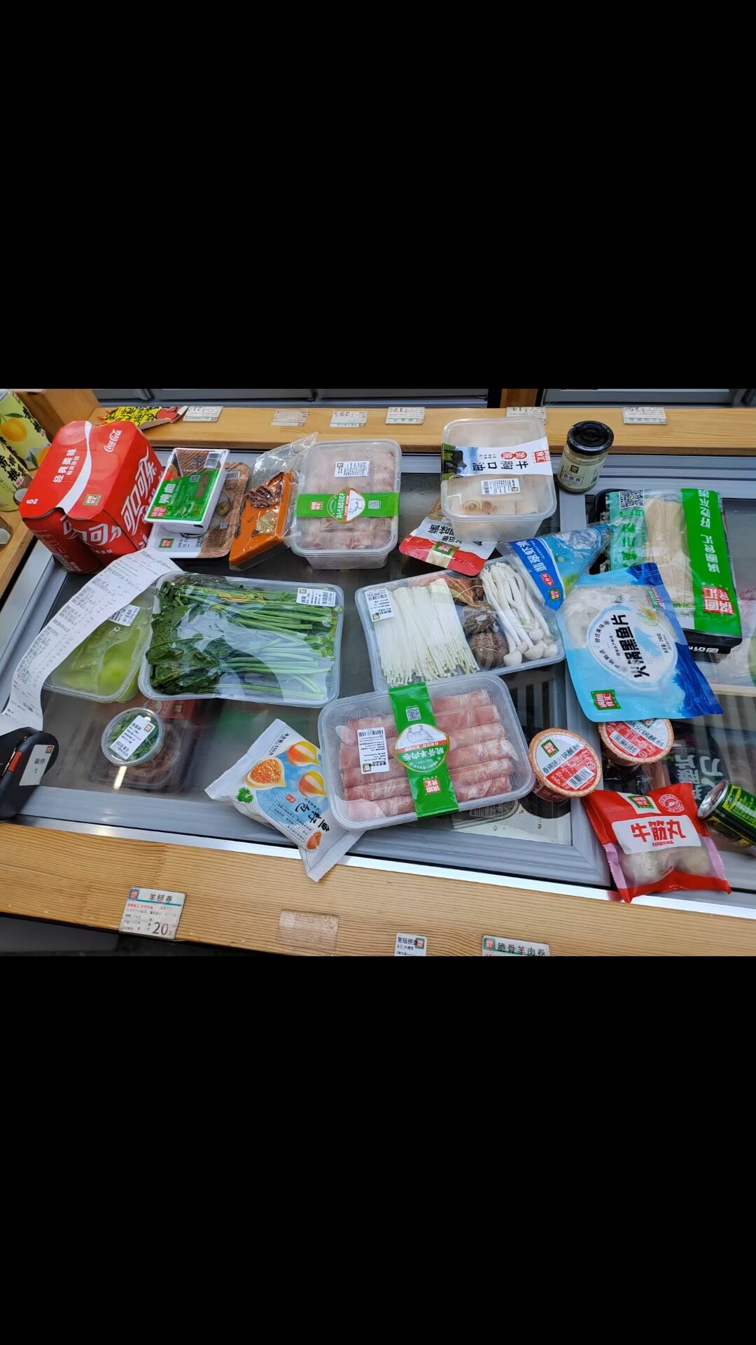 锅圈食汇,专业做火锅烧烤的食材超市